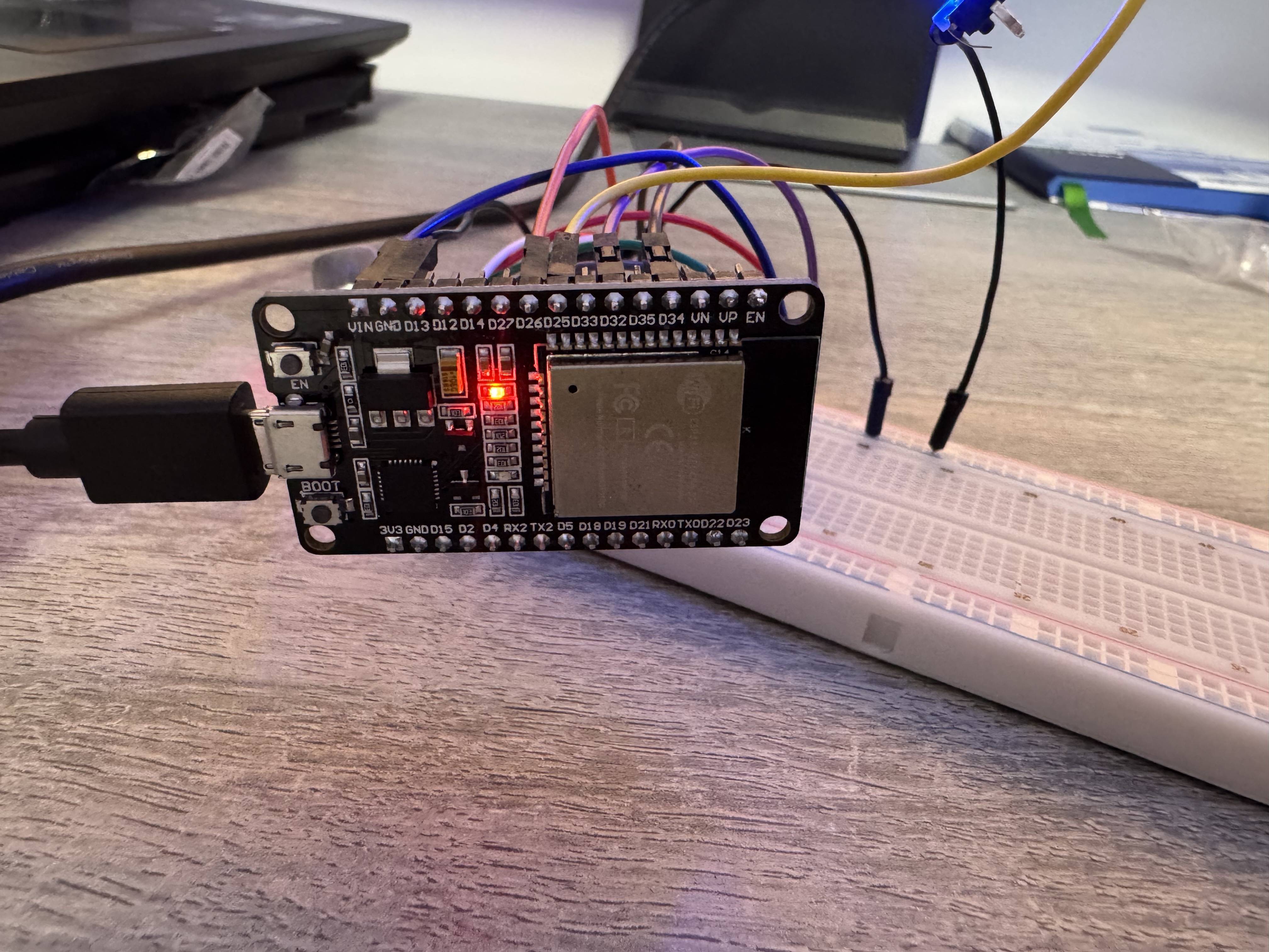 Connection to ESP32 