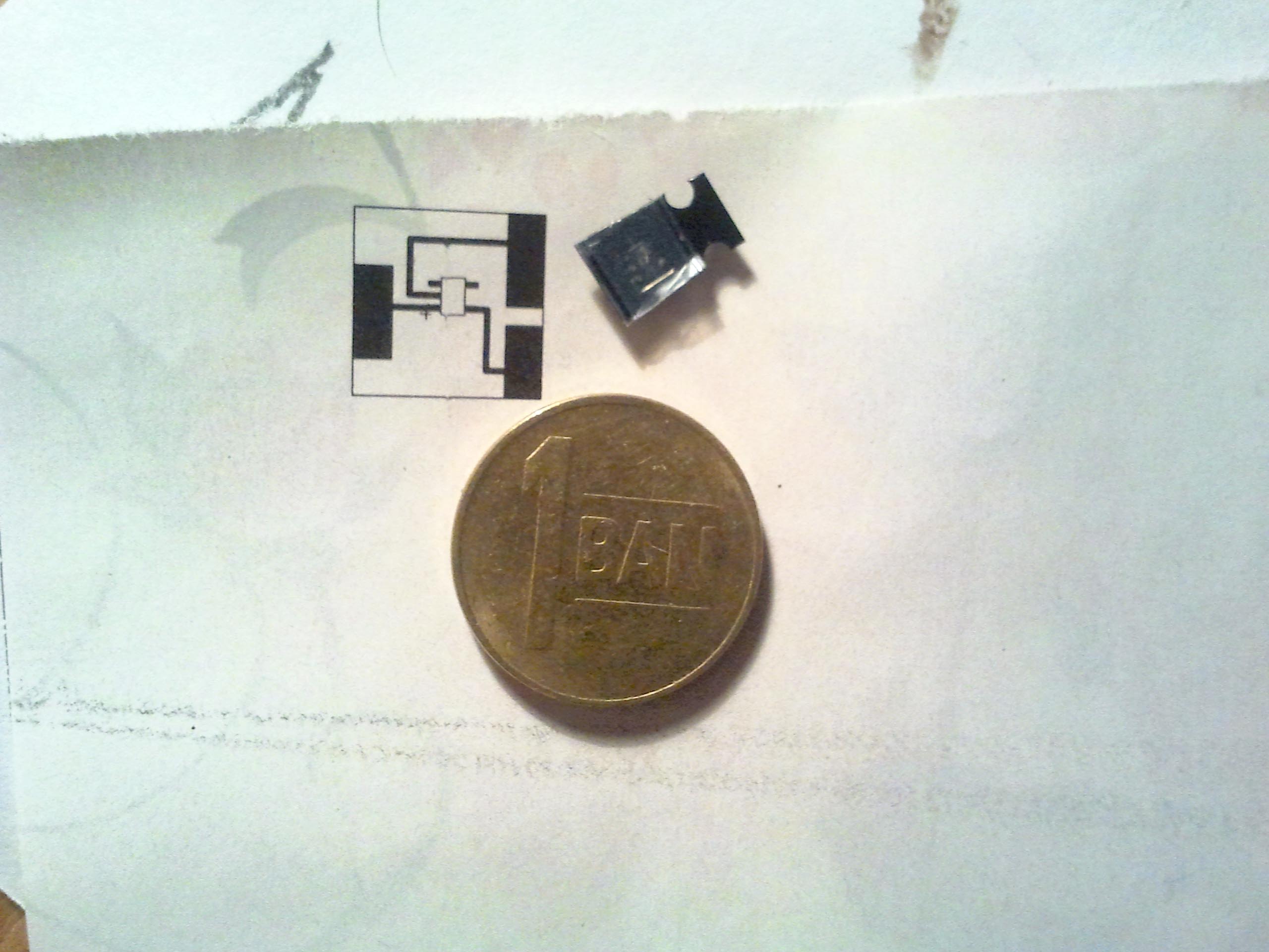 Senzorul MCP9700 in format SC70-5 SMD (a sfarsit ars in cele din urma) 