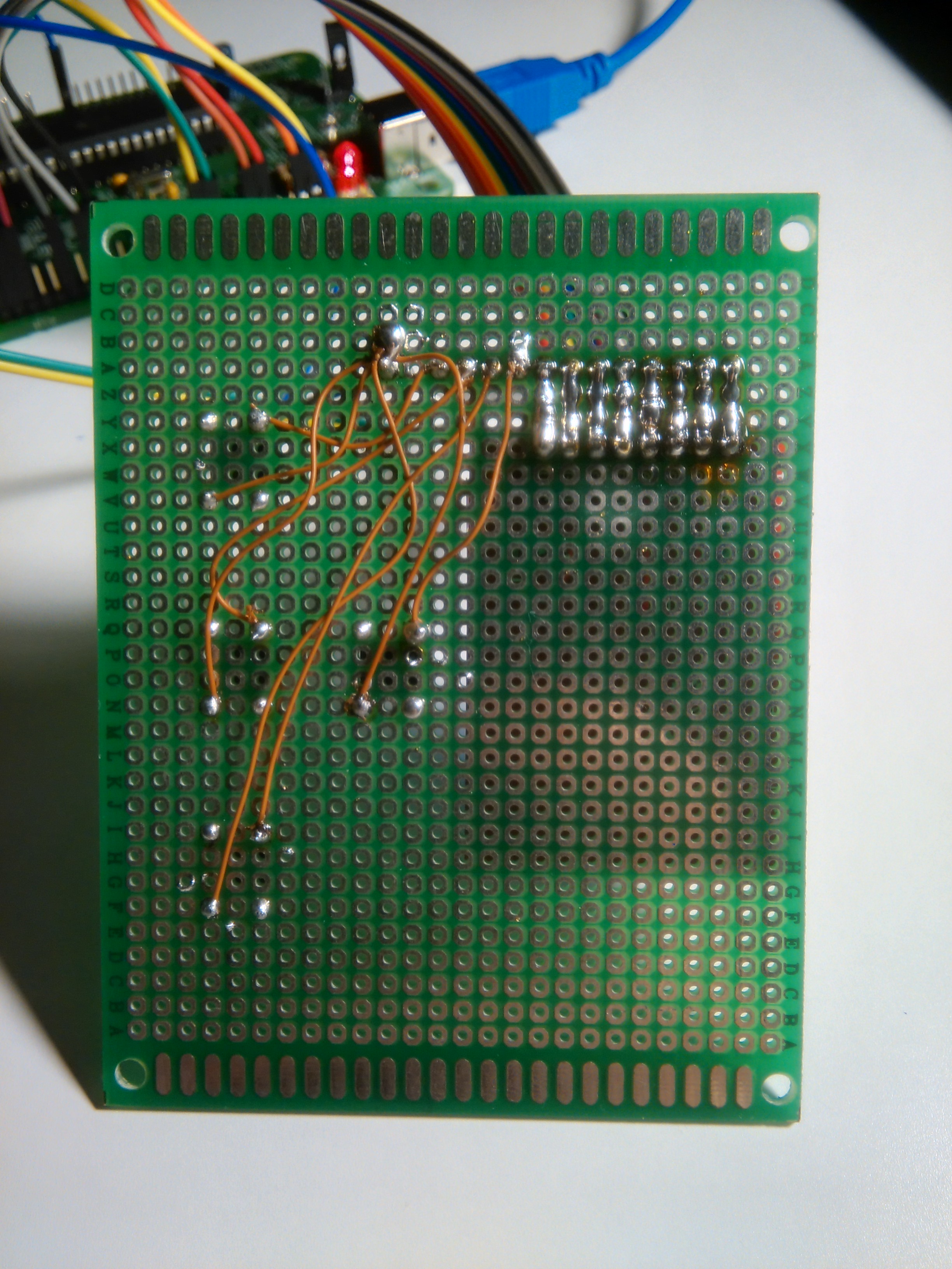Lipituri LCD & Butoane