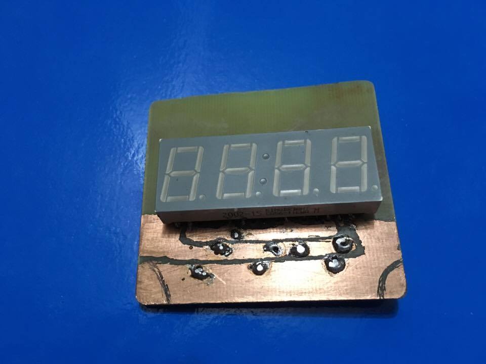  Placa display