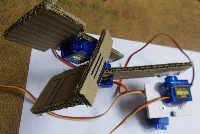 arduino-robotic-arm-construction-final.jpg