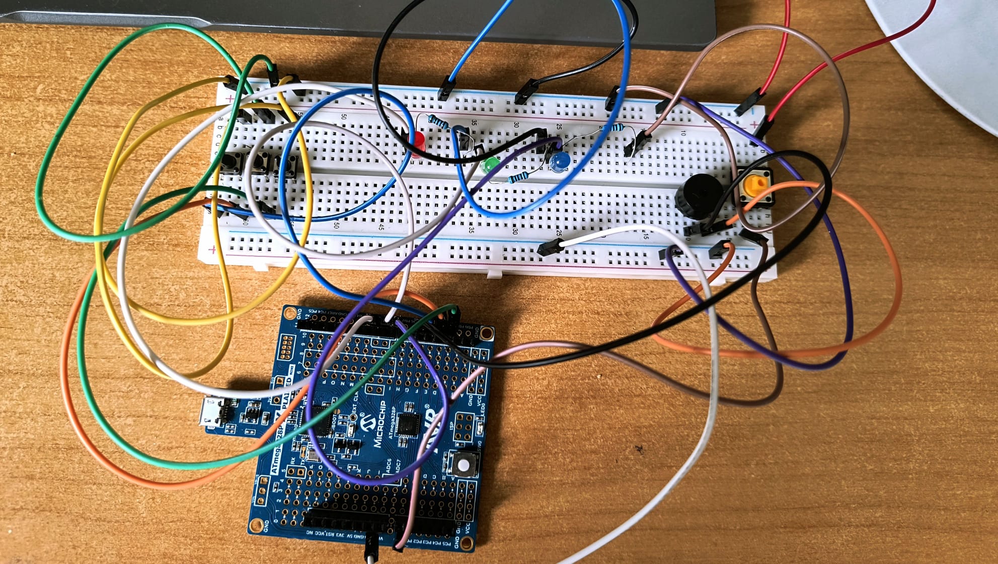 breadboard_devid.jpeg