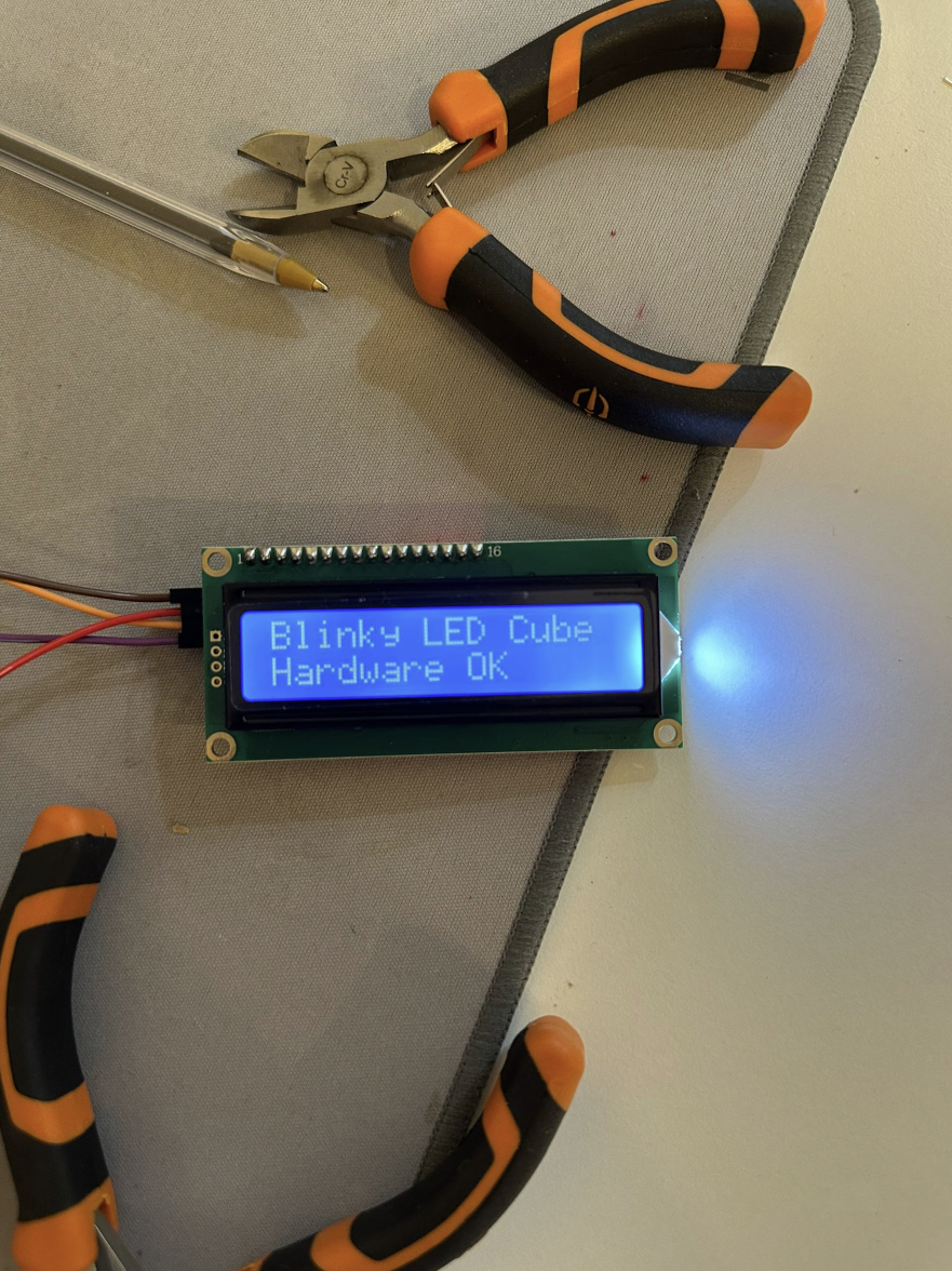 pm:prj2026:andrei.batasev:test_lcd_priboi_ioana.png