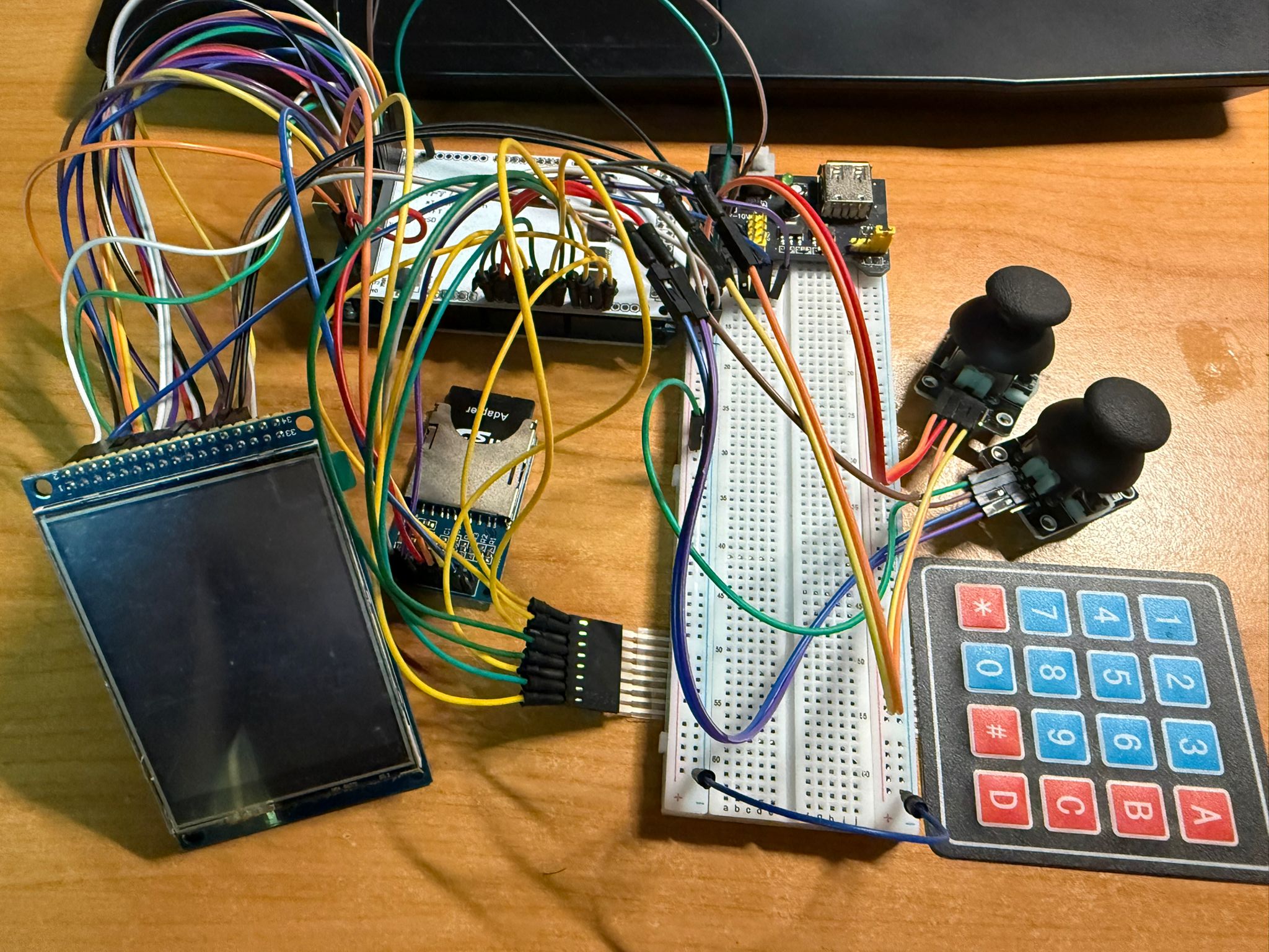 pm:prj2026:cezar.zlatea:vasile_vornicescu_proiectpm_hardware_img.jpeg