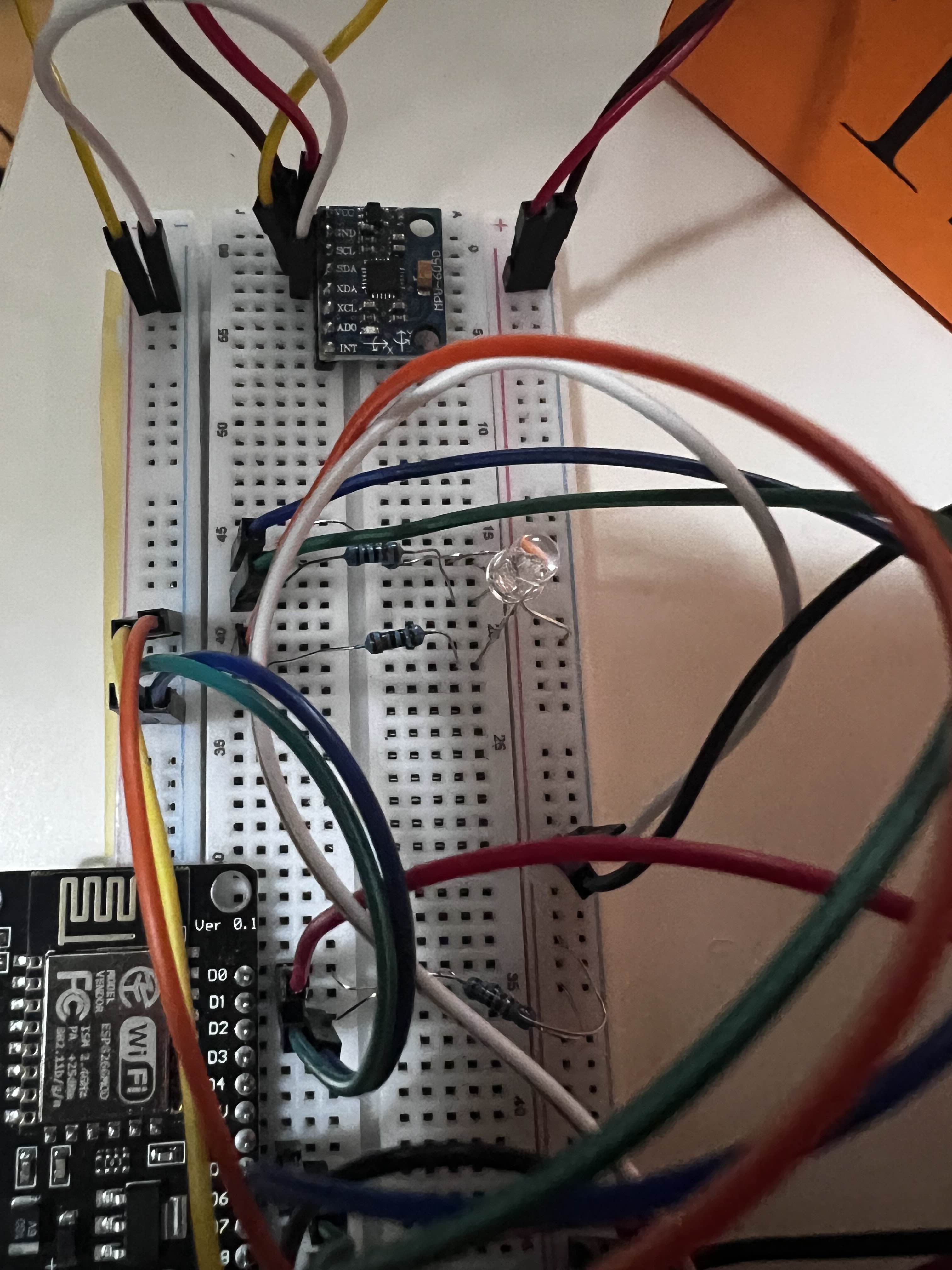 pm:prj2026:ionut.otelea:breadboard_luchian.jpg